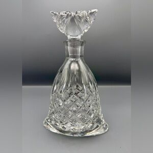 Cut Crystal Bell-Style Decanter with Faceted Stopper - Clear